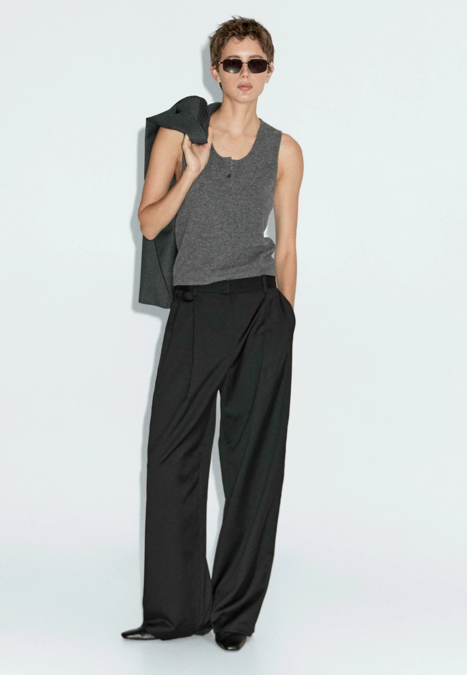 Massimo Dutti WITH BUTTON DETAILS - Top - Grey 4 Massimo Dutti WITH BUTTON DETAILS - Top - Grey - Image 2