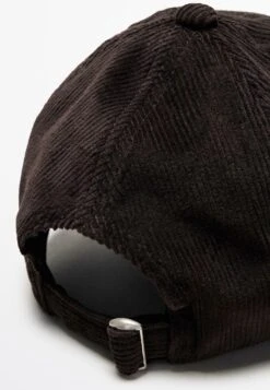 Massimo Dutti Cap - Dark Brown -Massimo Dutti Shop b2f160c8fc724d7f93c5b275351357a6