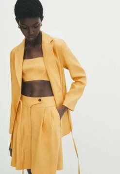 Massimo Dutti WithDarts - Shorts -Massimo Dutti Shop b31f627d083e46d099ba8c3fb9e18fe8