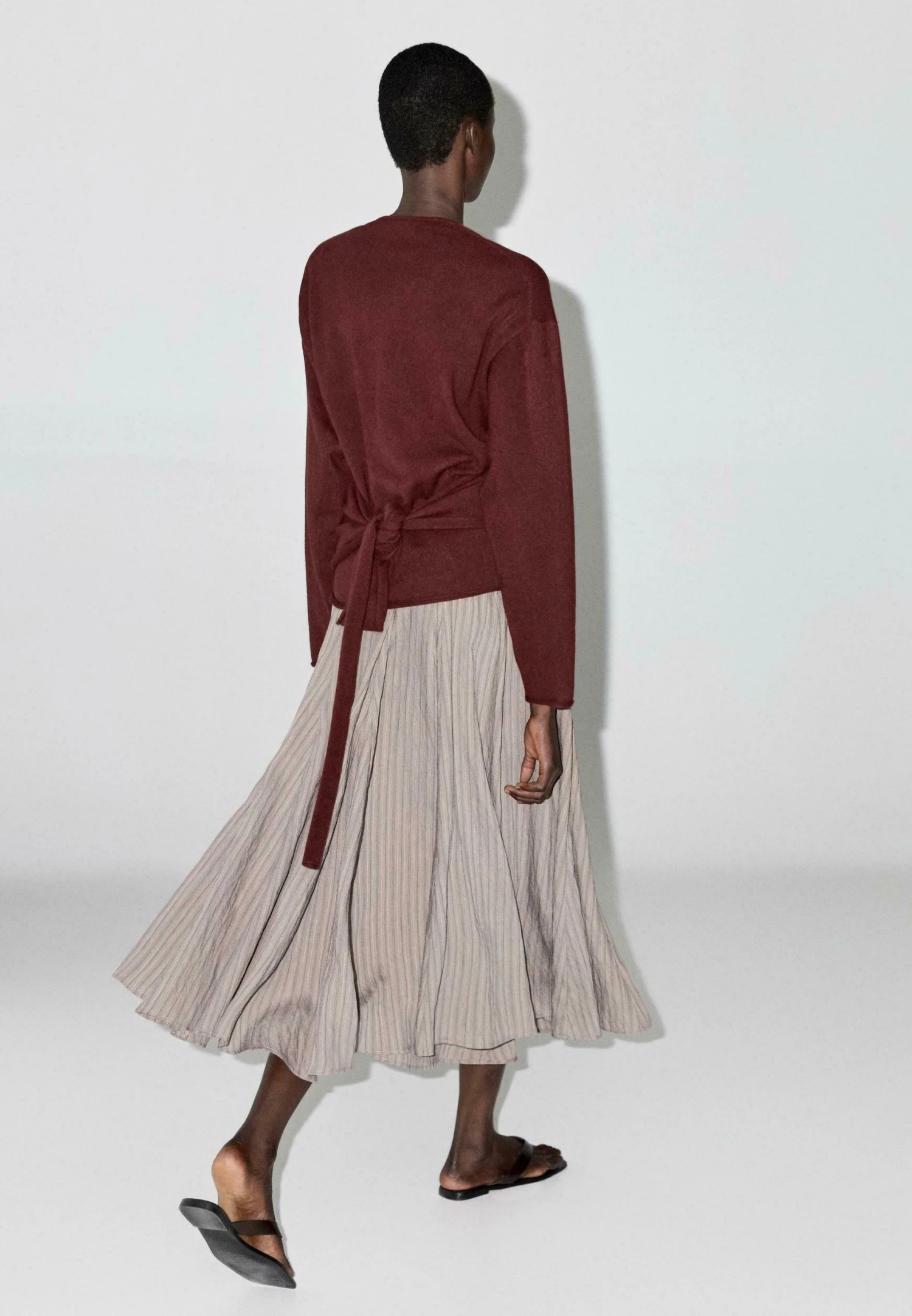 Massimo Dutti STRIPED FLARED MIDI - A-line Skirt - Grey 5 Massimo Dutti STRIPED FLARED MIDI - A-line Skirt - Grey - Image 3