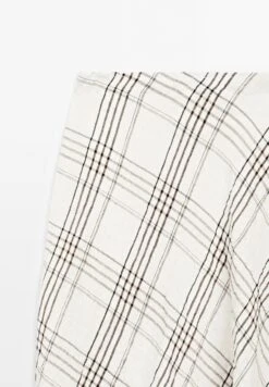 Massimo Dutti FLOWING CHECK MIDI - Maxi Skirt - White 18 Massimo Dutti FLOWING CHECK MIDI - Maxi Skirt - White -Massimo Dutti Shop b614565b914b440d8148193f4080a1d9
