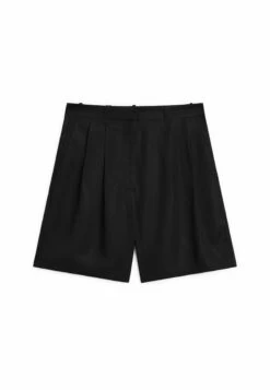 Massimo Dutti PLEATED BERMUDA - Shorts - Black -Massimo Dutti Shop b6a3f2308d8e44aea05820d9e51f5c29 1