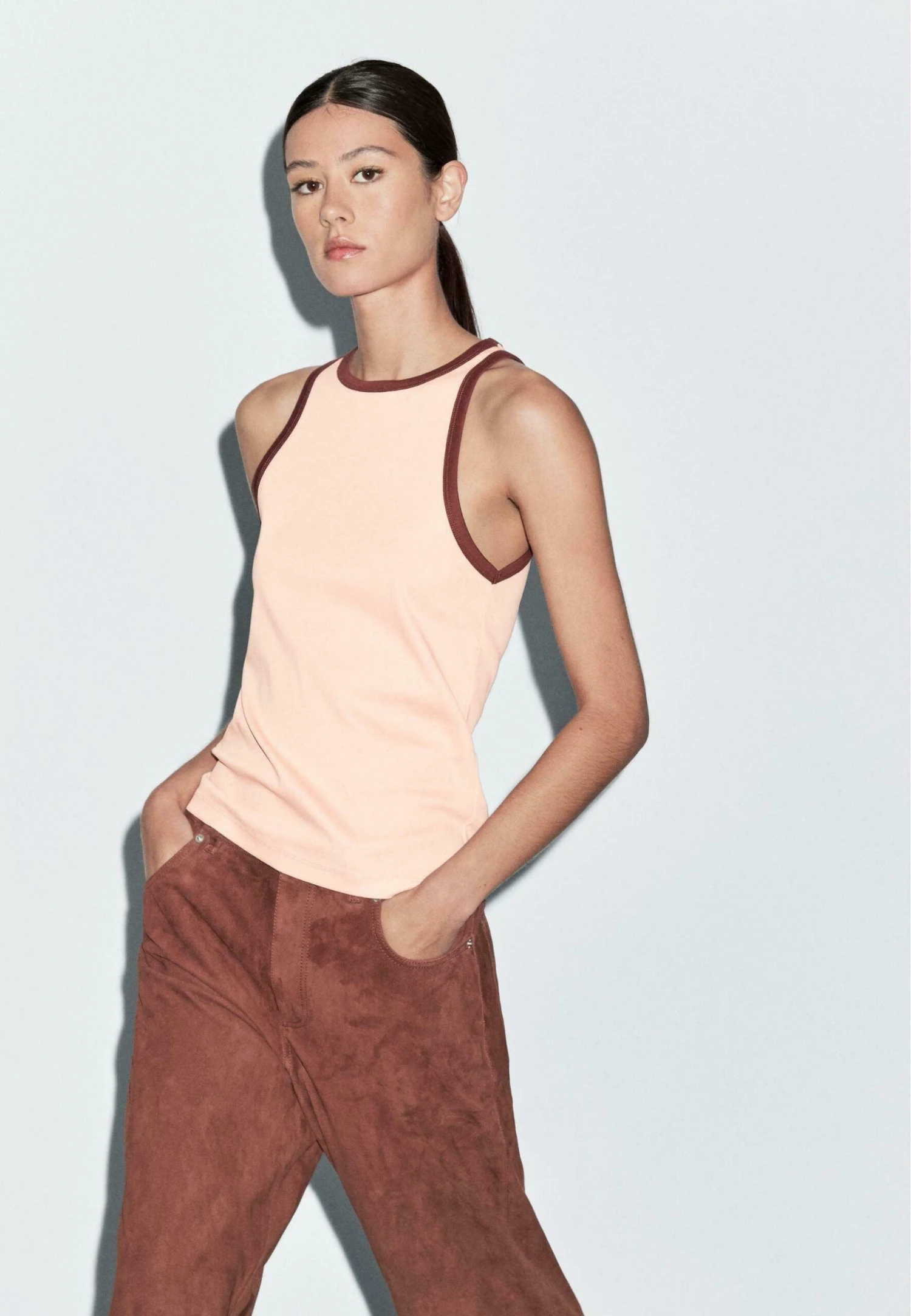 Massimo Dutti HALTER NECK WITH CONTRAST DETAIL - Top - Pink 3 Massimo Dutti HALTER NECK WITH CONTRAST DETAIL - Top - Pink