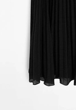 Massimo Dutti LONG PLEATED WITH WAISTCOAT DETAIL - Maxi Dress - Black 20 Massimo Dutti LONG PLEATED WITH WAISTCOAT DETAIL - Maxi Dress - Black -Massimo Dutti Shop b6e98a4723294cb28a5af34e272c8c71