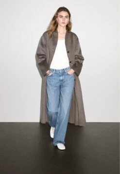 Massimo Dutti HIGH NECK - Classic Coat - Grey 13 Massimo Dutti HIGH NECK - Classic Coat - Grey -Massimo Dutti Shop b70f5ff527e64f599ea4516eb3708942