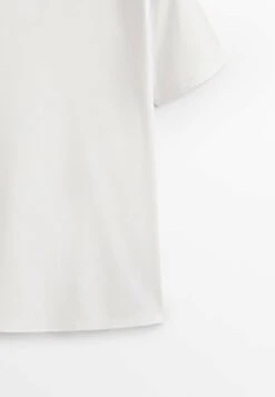 Massimo Dutti KurzärmeligesAus Reiner- Basic T-Shirt - White Denim -Massimo Dutti Shop b753b60419c847b08b4c55b07809d7ce