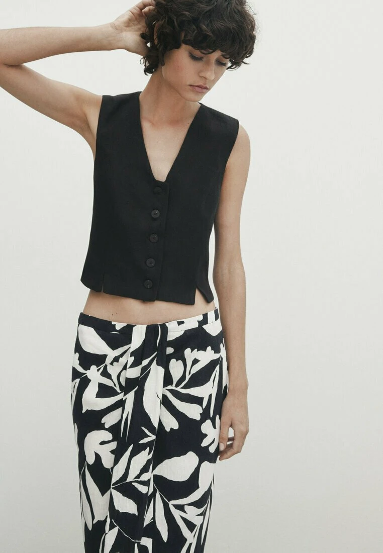 Massimo Dutti Floral Print- Wrap Skirt - Black 5 Massimo Dutti Floral Print- Wrap Skirt - Black - Image 3