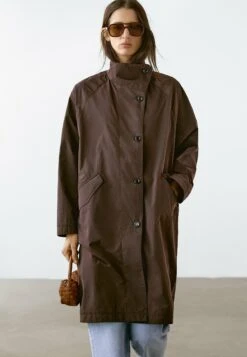 Massimo Dutti OVERSIZE FLOWING IN WATER-REPELLENT FABRIC - Trenchcoat - BROWN