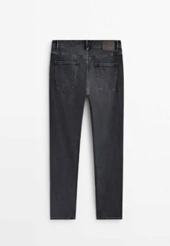 Massimo Dutti Tapered Fit Selvedge - Jeans Tapered Fit - Grey Denim 18 Massimo Dutti Tapered Fit Selvedge - Jeans Tapered Fit - Grey Denim -Massimo Dutti Shop b884756420094c16b9ecff0ed699a9de