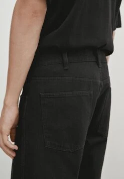 Massimo Dutti Studio - Straight Leg Jeans -Massimo Dutti Shop b8cb543a37dd49d7a2b3b4f49f6c59ae