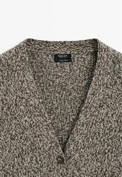 Massimo Dutti LONG MOULINÉ V-NECK WITH BUTTONS - Cardigan - Brown -Massimo Dutti Shop b8dbb0cf194b40e19cd0f02fefd2d60f