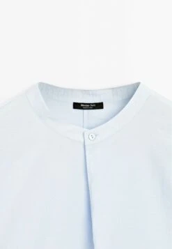 Massimo Dutti LONG SLEEVE GARMENT WITH COLLAR DETAIL - Blouse - Light Blue 17 Massimo Dutti LONG SLEEVE GARMENT WITH COLLAR DETAIL - Blouse - Light Blue -Massimo Dutti Shop b9f7bd179b8f48ae94ab785f69ff9e0b