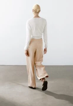 Massimo Dutti HIGH-WAIST WIDE-LEG - Trousers - Beige -Massimo Dutti Shop bb710aa80e874b528d0ca58aa011c9db