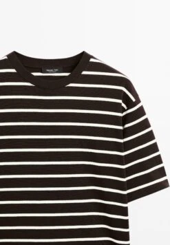 Massimo Dutti STRIPED BOXY FIT - Print T-shirt - Mottled Brown -Massimo Dutti Shop bb83bef1d0c848b9b144188feea19c0b