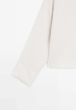 Massimo Dutti FLOWING GARMENT WITH BUTTONS - Blouse - Beige -Massimo Dutti Shop bb8f064e1f3d42948ce559abea6cf31c