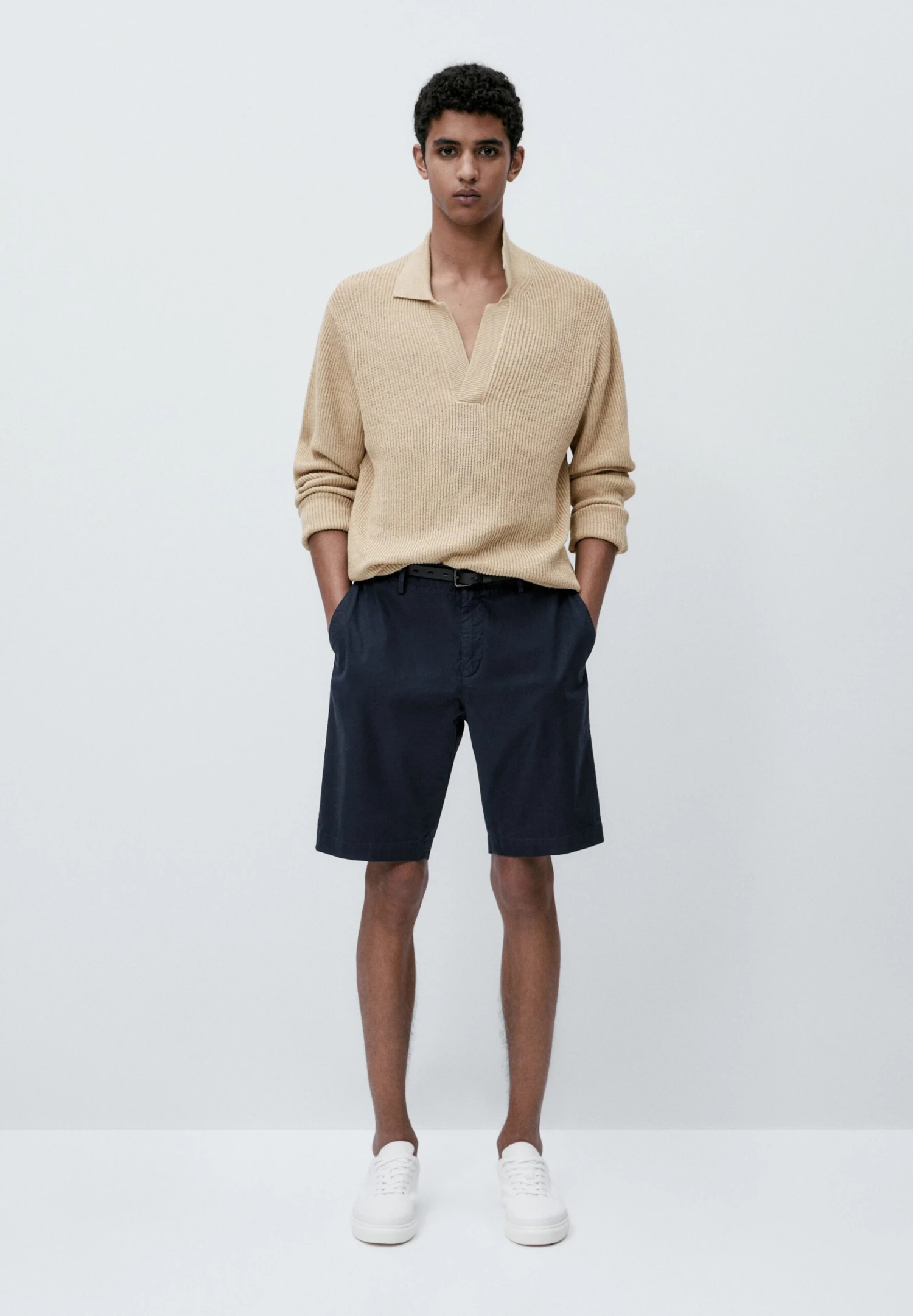 Massimo Dutti Micro-Twill Bermuda- Shorts - Blue Black Denim 4 Massimo Dutti Micro-Twill Bermuda- Shorts - Blue Black Denim - Image 2