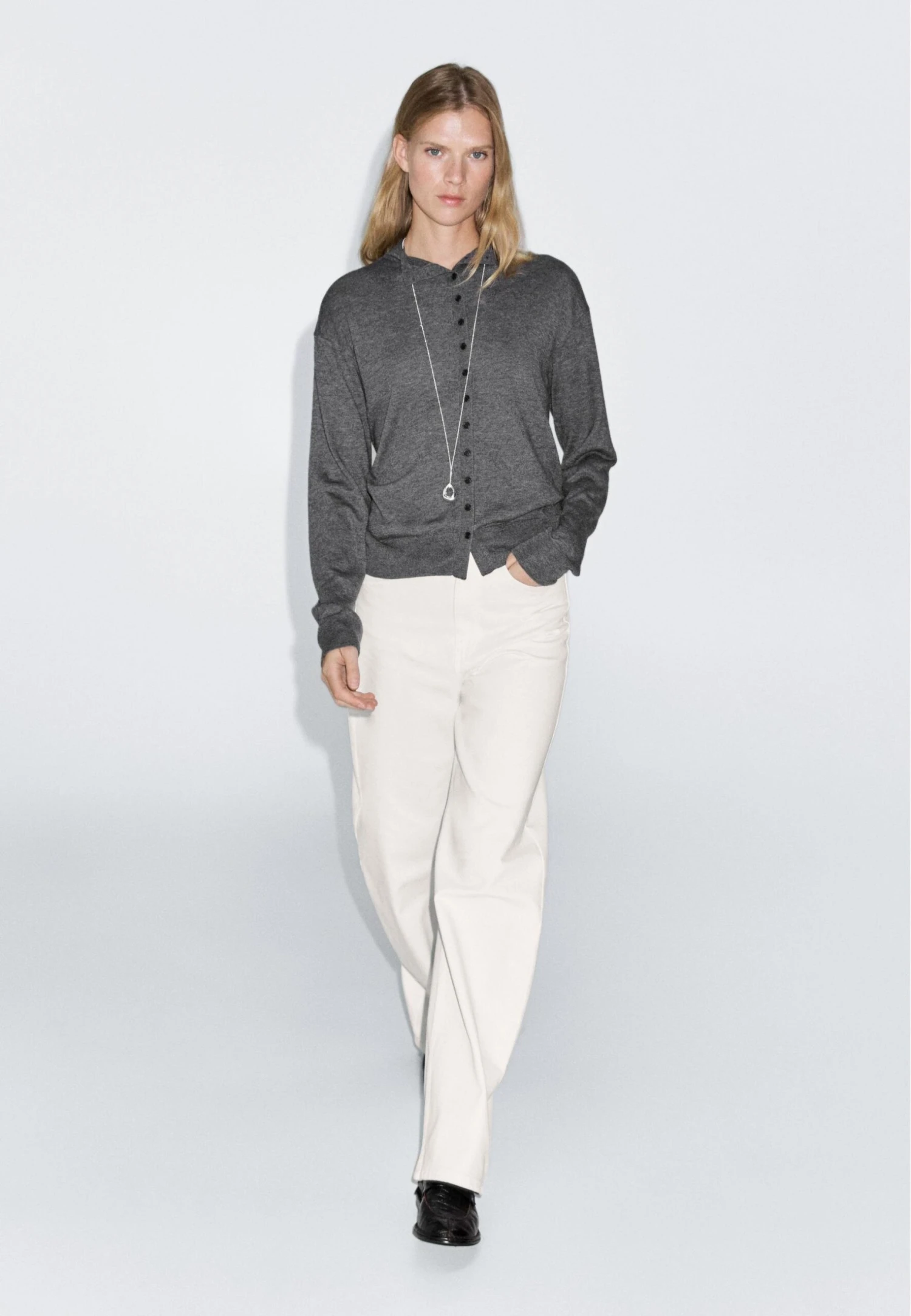 Massimo Dutti BUTTONED WITH MOCK TURTLENECK - Cardigan - Dark Grey 4 Massimo Dutti BUTTONED WITH MOCK TURTLENECK - Cardigan - Dark Grey - Image 2