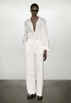 Massimo Dutti GARMENT WITH EMBROIDERED DETAIL - Button-down Blouse - White -Massimo Dutti Shop bdf41099094640e39733aed9b86334eb