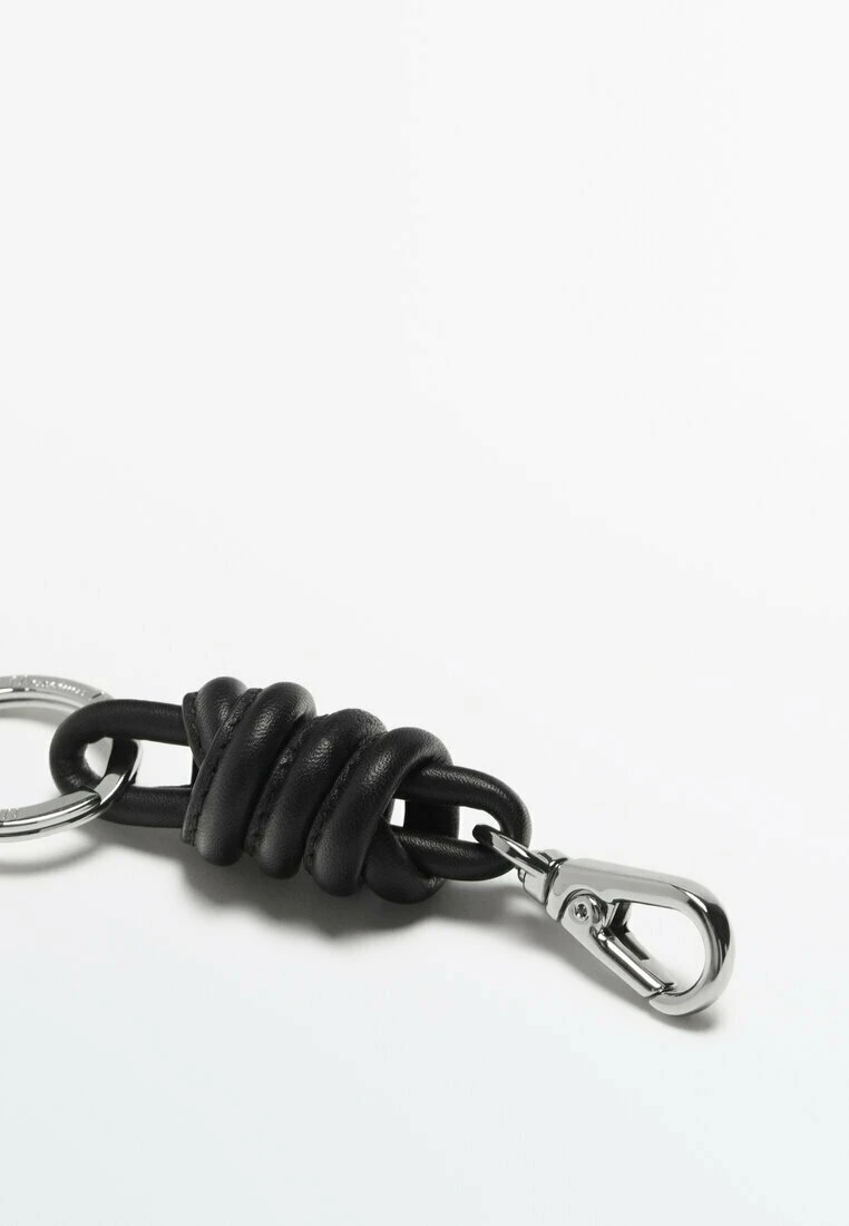 Massimo Dutti With Knot Detail - Keyring - Black 4 Massimo Dutti With Knot Detail - Keyring - Black - Image 2