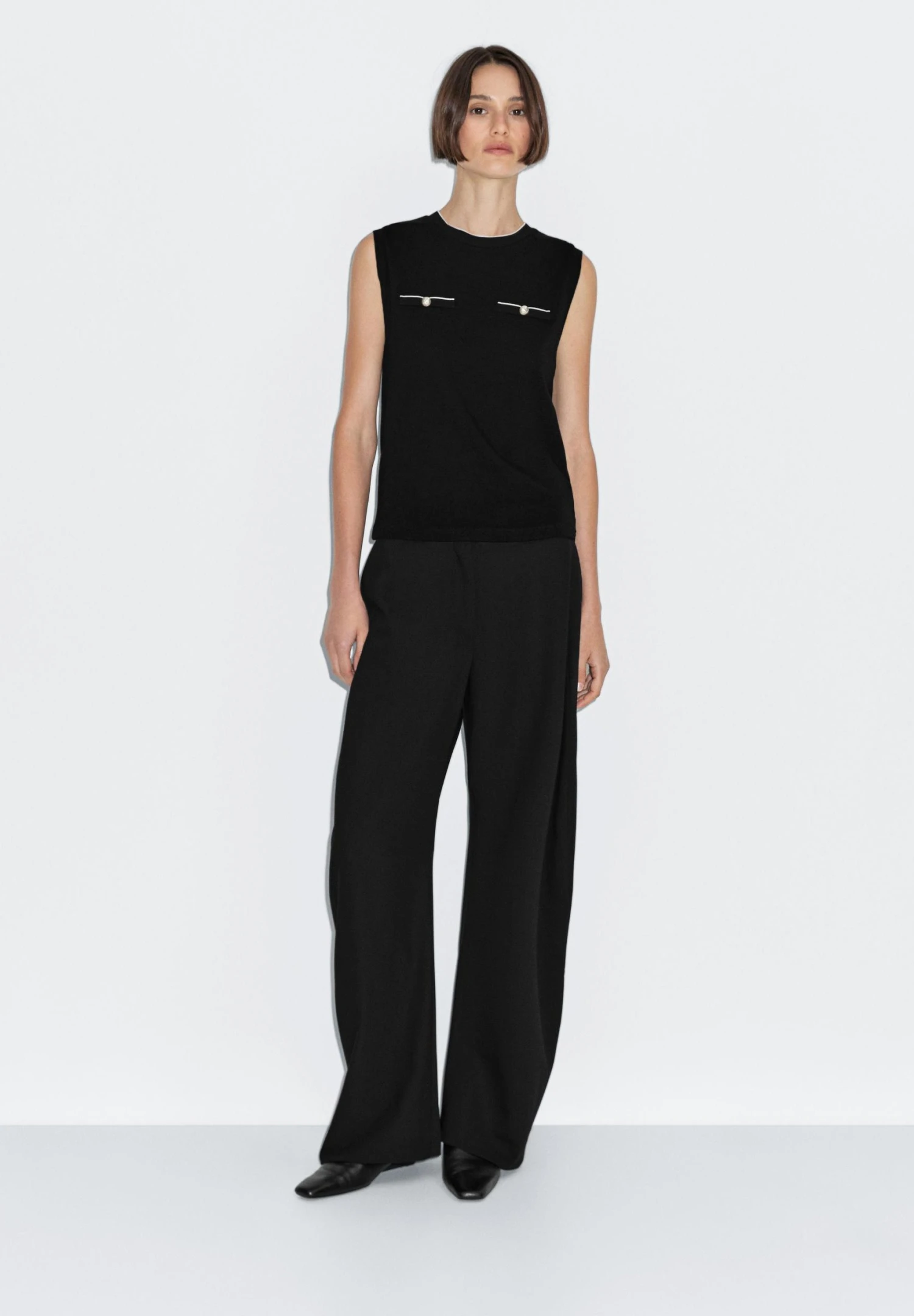 Massimo Dutti SLEEVELESS WITH POCKET DETAILS - Top - Black 4 Massimo Dutti SLEEVELESS WITH POCKET DETAILS - Top - Black - Image 2