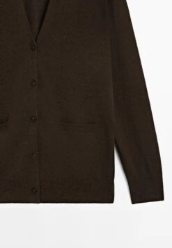 Massimo Dutti LONG V-NECK WITH BUTTONS - Cardigan - Mottled Dark Brown 21 Massimo Dutti LONG V-NECK WITH BUTTONS - Cardigan - Mottled Dark Brown -Massimo Dutti Shop c01d5fae933a4664996d062a4d2df213