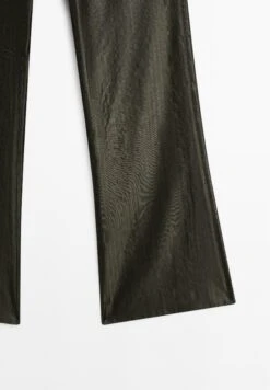 Massimo Dutti MID-RISE FLARED JACQUARD - Trousers - Dark Green -Massimo Dutti Shop c0adb5743f7e483ebd577137ee8ef34f