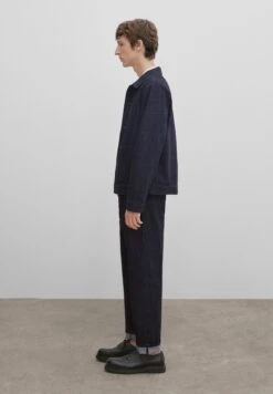 Massimo Dutti Studio - Straight-Fit Selvedge - Straight Leg Jeans - Blue -Massimo Dutti Shop c0bea4da48154977a3444b0ecad79651