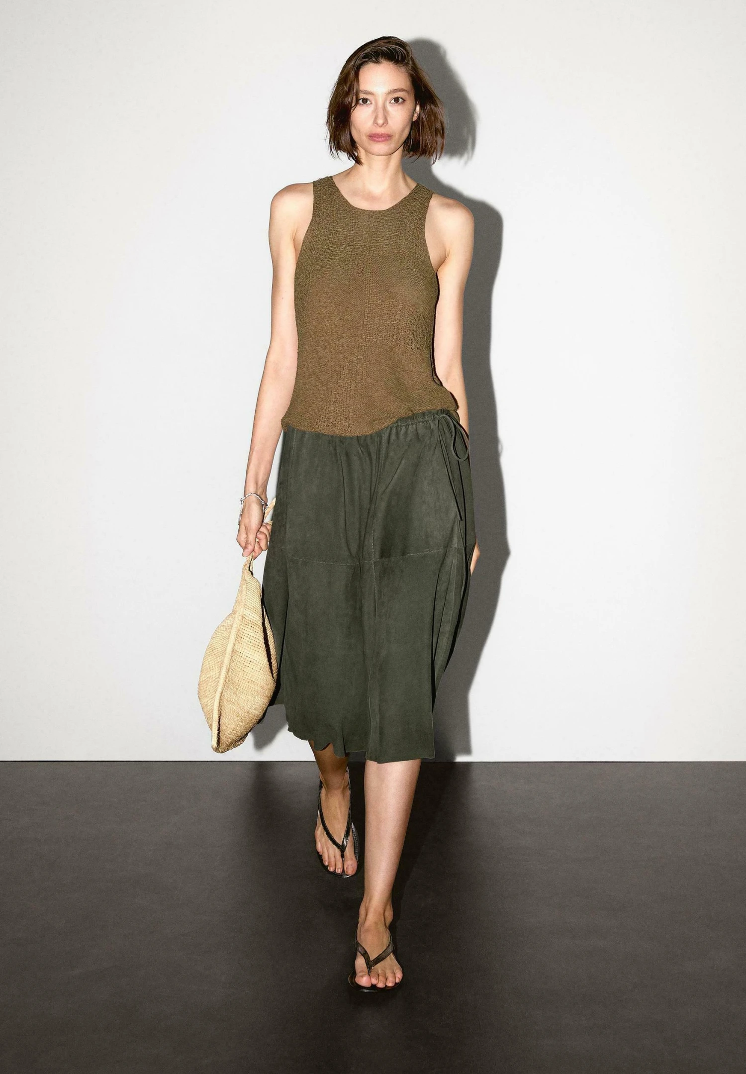 Massimo Dutti EMBELLISHED HALTER NECK - Top - Green 4 Massimo Dutti EMBELLISHED HALTER NECK - Top - Green - Image 2
