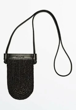 Massimo Dutti With Handle - Phone Case - Black -Massimo Dutti Shop c20ac5259111425596100cc2304a4141