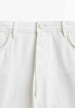 Massimo Dutti Straight Leg Jeans - Straight Leg Jeans -Massimo Dutti Shop c23fabb3f9b34349b12d98c3145e055b