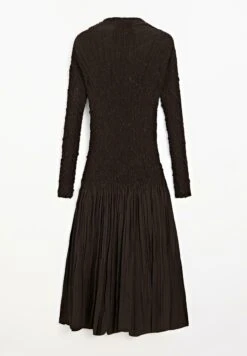 Massimo Dutti LONG PLEATED STRETCH - Maxi Dress - Dark Brown -Massimo Dutti Shop c2e1549d0cbe475b9c791e5c46c61480