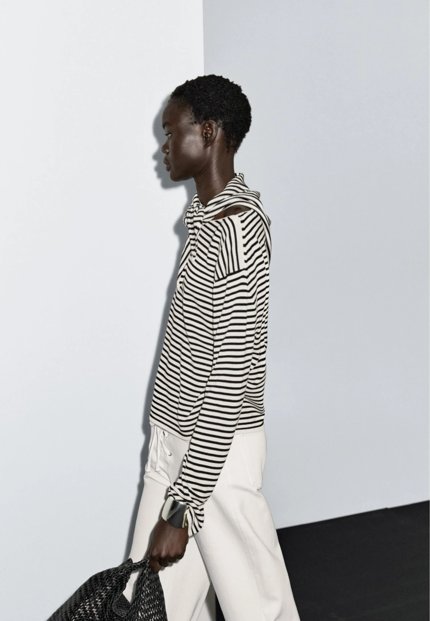 Massimo Dutti STRIPED WITH REMOVABLE BANDANA - Jumper - Beige 6 Massimo Dutti STRIPED WITH REMOVABLE BANDANA - Jumper - Beige - Image 4