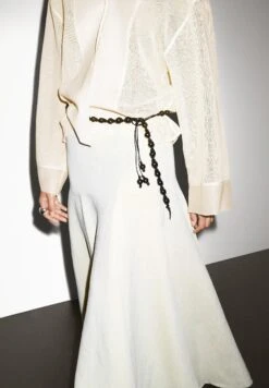 Massimo Dutti GARMENT WITH FABRIC DETAIL - Button-down Blouse - Beige -Massimo Dutti Shop c359e92ea7cf4304b44afdebaaea8865