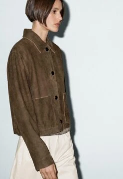 Massimo Dutti SHORT WITH POCKET DETAILS - Leather Jacket - Brown 15 Massimo Dutti SHORT WITH POCKET DETAILS - Leather Jacket - Brown -Massimo Dutti Shop c3748806e0a24077b20b18c7c115a6f9