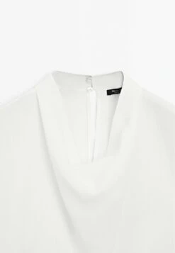 Massimo Dutti FLOWING GARMENT WITH DRAPED COLLAR - Blouse - White -Massimo Dutti Shop c3b26b2a0e424a29a520aca2762f5de8