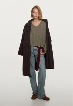 Massimo Dutti CASHMERE OVERSIZE V-NECK - Jumper - Mottled Green -Massimo Dutti Shop c3f6f2fac26a44b2a8e5c3a17906f7fa