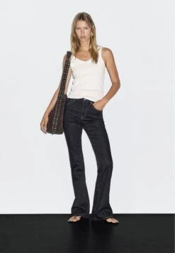 Massimo Dutti HIGH WAIST FLARE FIT SKINNY - Flared Jeans - Dark Blue -Massimo Dutti Shop c4af98f84cb649a08b75559fcb785ad5