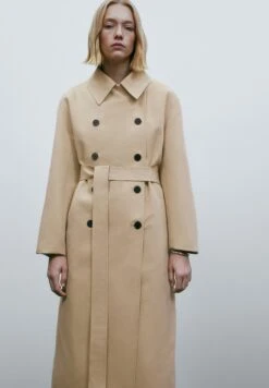Massimo Dutti Trenchcoat - Camel