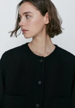 Massimo Dutti Cropped Textured- Summer Jacket - Black -Massimo Dutti Shop c4d7cf5f5bc94f74bc506d88c9516dba