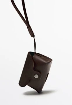 Massimo Dutti Tech Accessory - Mottled Brown -Massimo Dutti Shop c541599ddad546efa13223e7a2ff3e6a