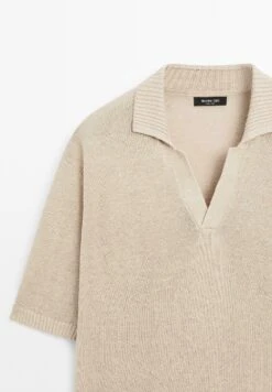Massimo Dutti V-NECK SHORT SLEEVE - Polo Shirt - Beige -Massimo Dutti Shop c54a353eda234cf79be27fbd1d8f5259