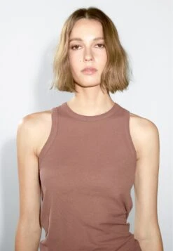 Massimo Dutti LIGHTWEIGHT HALTER NECK - Basic T-shirt - Mottled Pink 17 Massimo Dutti LIGHTWEIGHT HALTER NECK - Basic T-shirt - Mottled Pink -Massimo Dutti Shop c666033bf5c04b409019cb2ca97903ab