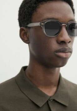 Massimo Dutti Jumper - Khaki 16 Massimo Dutti Jumper - Khaki -Massimo Dutti Shop c6912bfd69f94a17a618fa4b120ce148