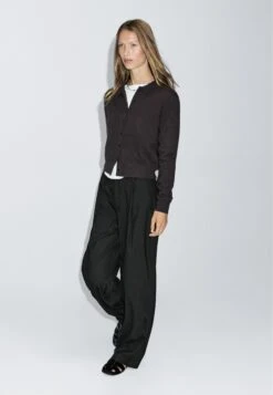 Massimo Dutti MID-RISE WIDE-LEG PINSNTRIPE - Trousers - Black -Massimo Dutti Shop c74a338e15bc4830b62e115ce83e3f91
