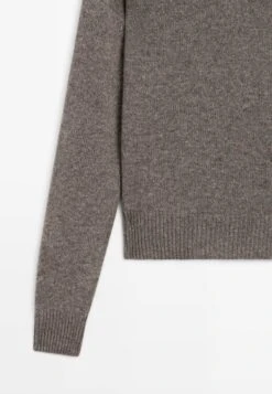 Massimo Dutti V-NECK KNIT - Jumper - Light Brown -Massimo Dutti Shop c77b8a6fe3c047fe91b4b0ac76d6db92