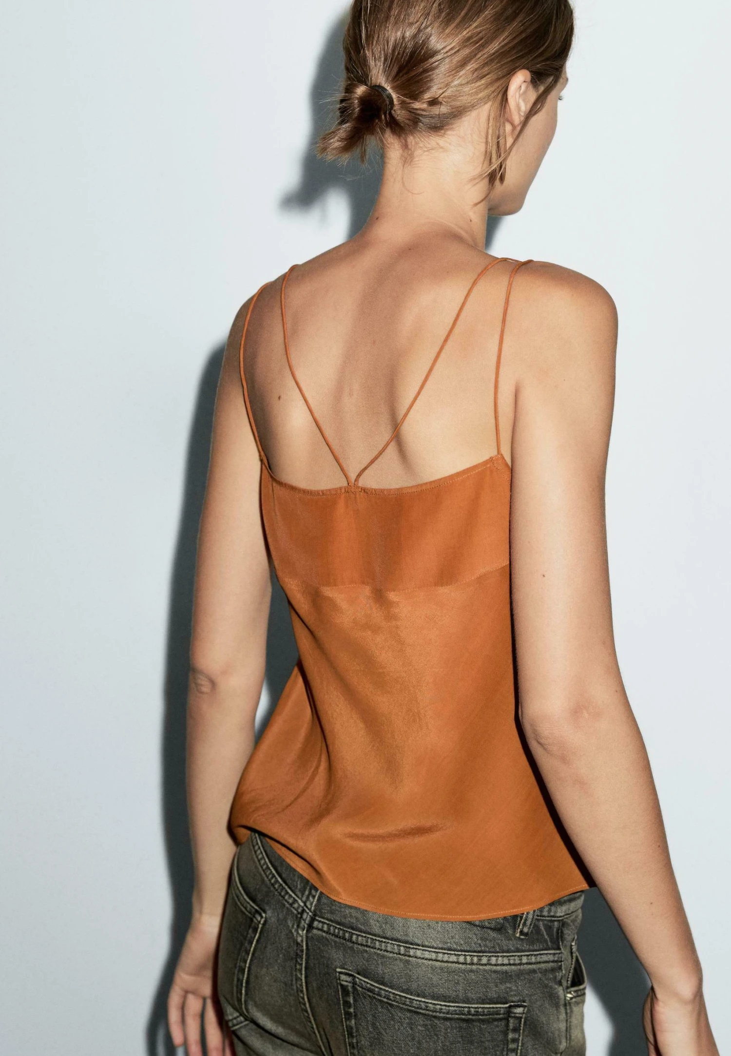 Massimo Dutti STRAPPY FLOWING WITH DRAPED DETAIL - Top - Orange 5 Massimo Dutti STRAPPY FLOWING WITH DRAPED DETAIL - Top - Orange - Image 3