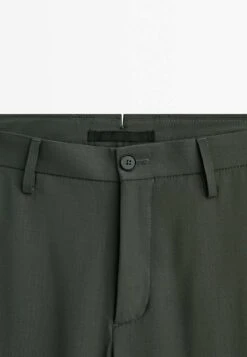 Massimo Dutti Cold Studio - Chinos - Green -Massimo Dutti Shop c8e9c505b0a44dc9ae101175e5f1ab7b