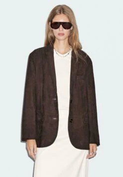 Massimo Dutti SUEDE FINISH WITH POCKETS - Leather Jacket - Dark Brown