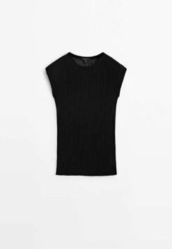 Massimo Dutti Open Crew Neck - Basic T-Shirt 21 Massimo Dutti Open Crew Neck - Basic T-Shirt -Massimo Dutti Shop c9731d2d5aea40b098fdc27bfce252b9