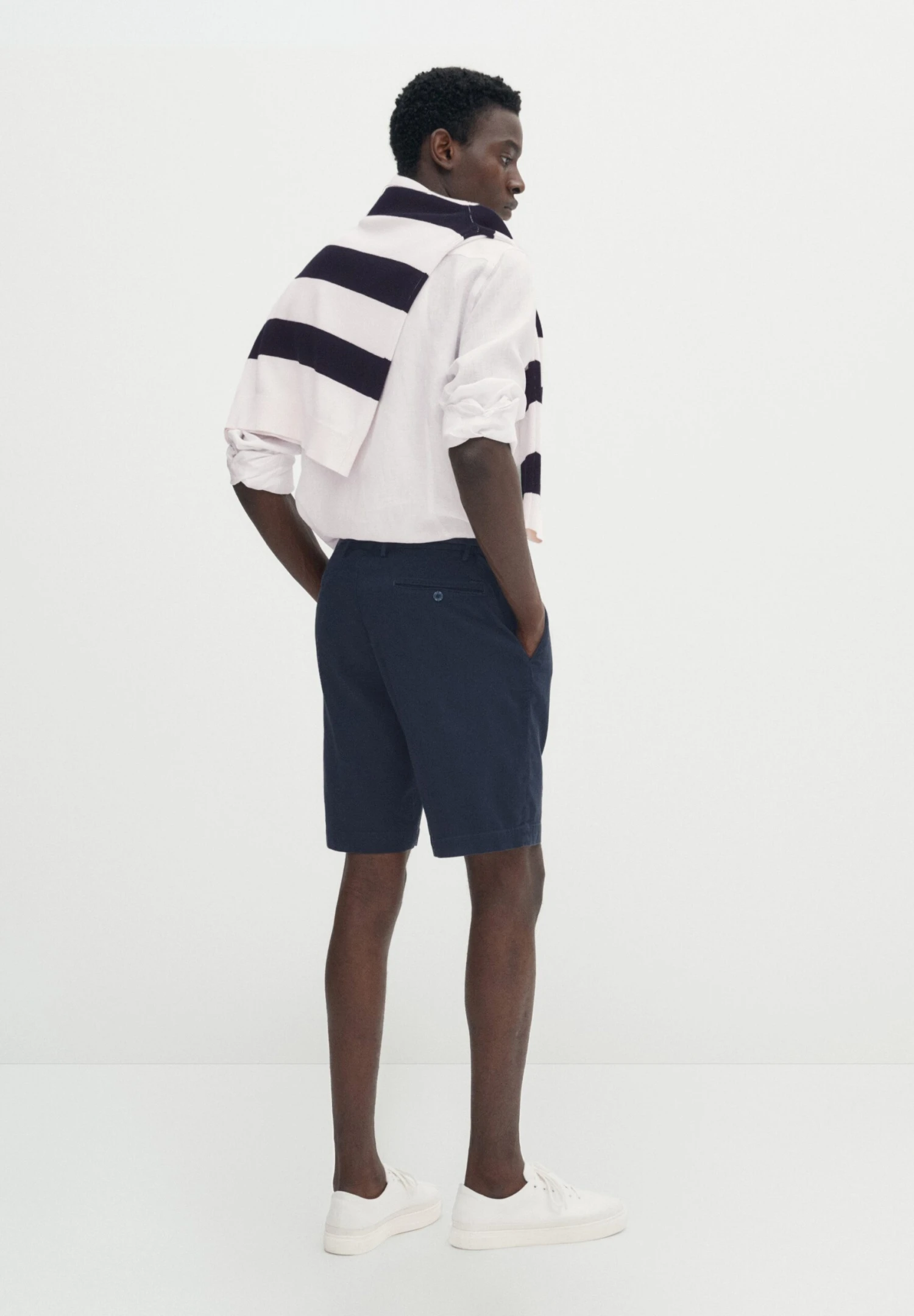 Massimo Dutti Stretch Bermuda- Shorts - Blue Denim 5 Massimo Dutti Stretch Bermuda- Shorts - Blue Denim - Image 3